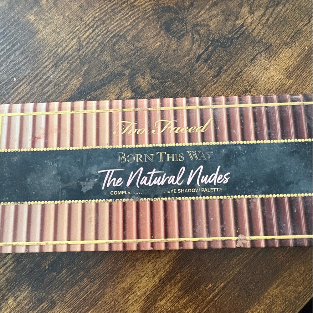 Too Faced Born This Way Natural Nudes Palette